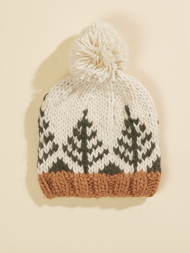 Tree Knit Pom Beanie Detail 2 - TULLABEE