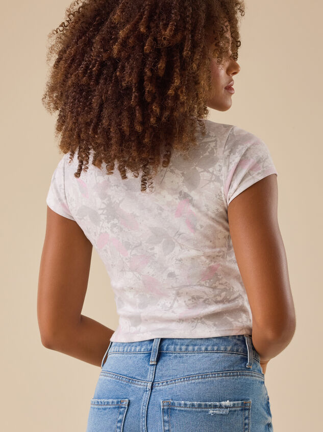 Lucky Horseshoe Camo Baby Tee Detail 5 - TULLABEE