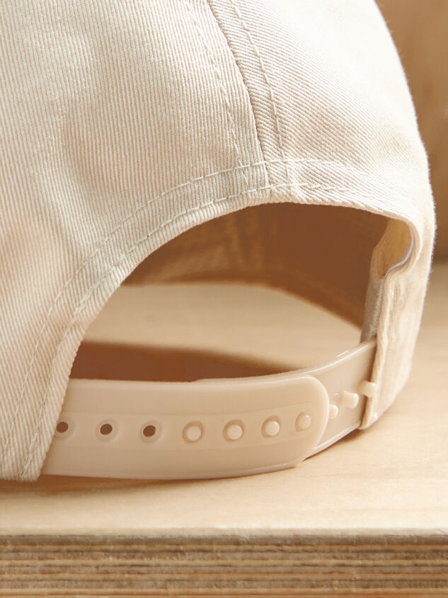 Tennis Bow Trucker Hat Detail 3 - TULLABEE