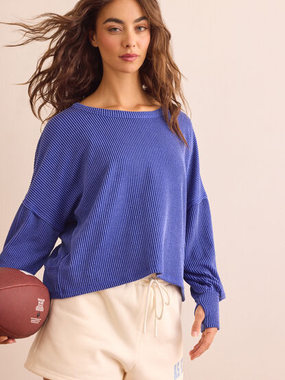 Urban Unwind Open Back Long Sleeve - TULLABEE