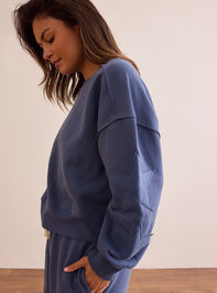 Rising Star Sweatshirt Detail 3 - TULLABEE