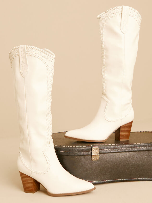 Finley Boots by Billini Detail 4 - TULLABEE