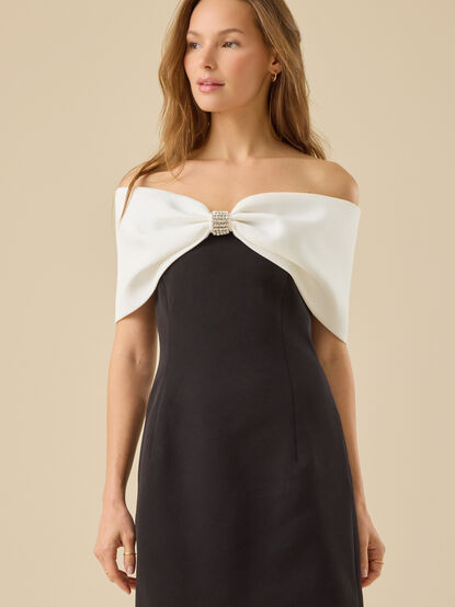 Elodie Off The Shoulder Mini Dress - TULLABEE