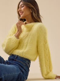 Callie Fuzzy Cropped Sweater Detail 4 - TULLABEE