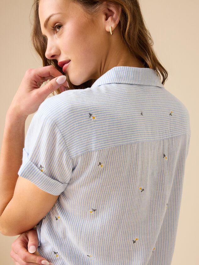 Cassandra Button-Up Top Detail 4 - TULLABEE