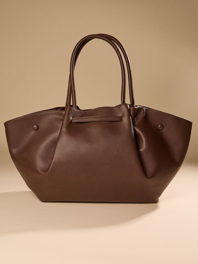 Kaia Belted Pull Tote Detail 3 - TULLABEE