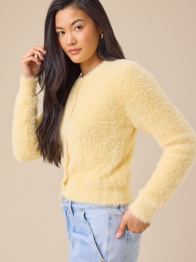 Camelia Fuzzy Cardigan Detail 4 - TULLABEE
