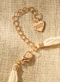 Sunset Shell Statement Necklace Detail 2 - TULLABEE
