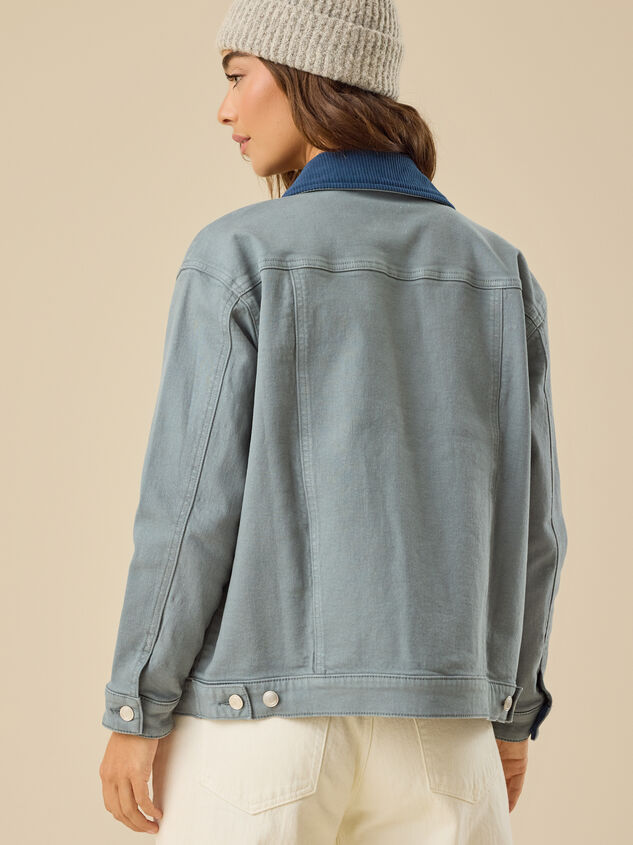 Taitum Barn Jacket Detail 5 - TULLABEE