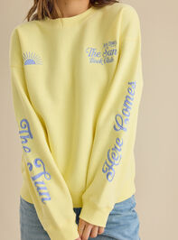 Here Comes The Sun Pullover Detail 3 - TULLABEE