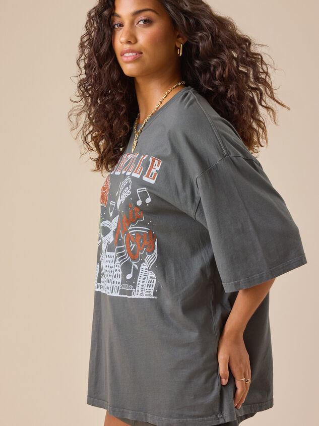 Nashville Music City Graphic Tee Detail 3 - TULLABEE