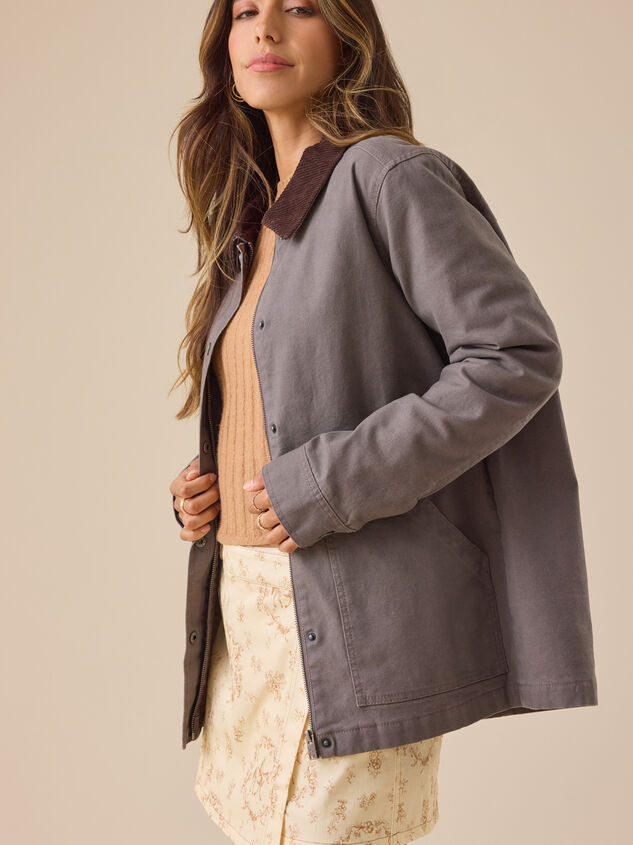 Charlie Barn Jacket Detail 4 - TULLABEE