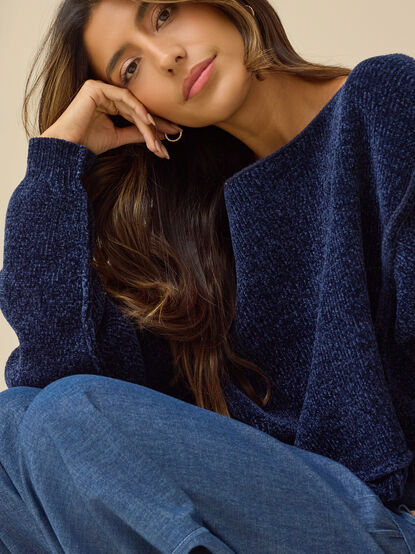 Paulina Boatneck Chenille Sweater - TULLABEE