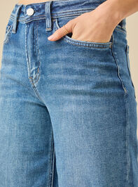 Liberty Wide Leg Jeans Detail 5 - TULLABEE