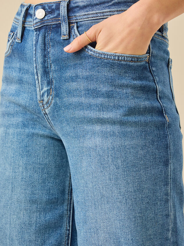 Liberty Wide Leg Jeans Detail 5 - TULLABEE