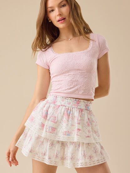Raleigh Floral Layered Lace Shorts - TULLABEE