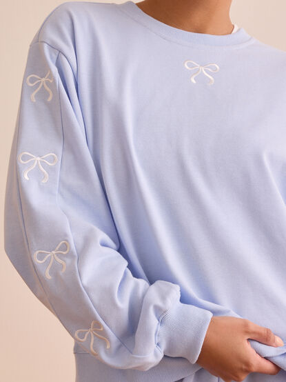 Release Embroidered Bow Crewneck - TULLABEE