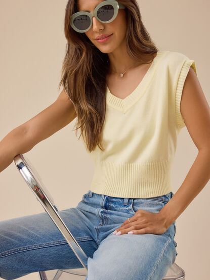 Jamie Knit Vest - TULLABEE
