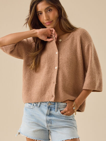 Greda Boxy Button Up Sweater - TULLABEE