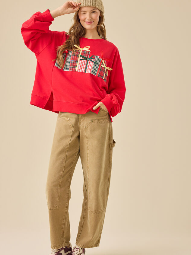 Christmas Presents Crewneck Detail 3 - TULLABEE