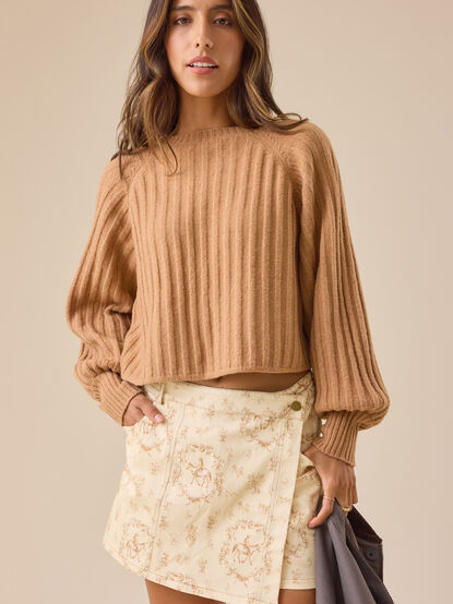 Claire Ribbed Crop Sweater - TULLABEE