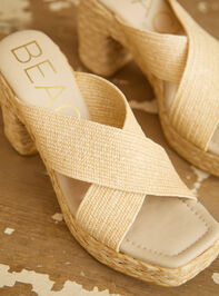 Caravan Wedges Detail 4 - TULLABEE