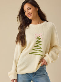Chic Christmas Tree Mama Sweater Detail 2 - TULLABEE