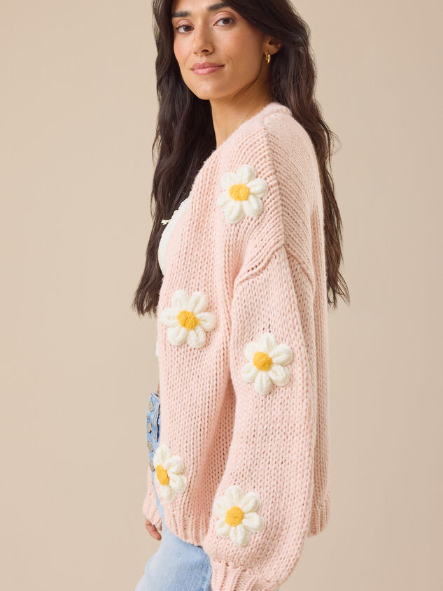 Daisie 3D Floral Cardigan Detail 3 - TULLABEE