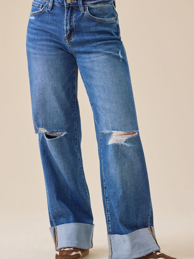 Amour High Rise Jean Detail 2 - TULLABEE