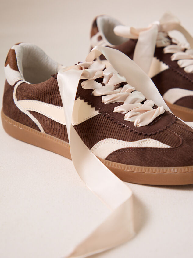 Notice Sneakers By Dolce Vita Detail 4 - TULLABEE