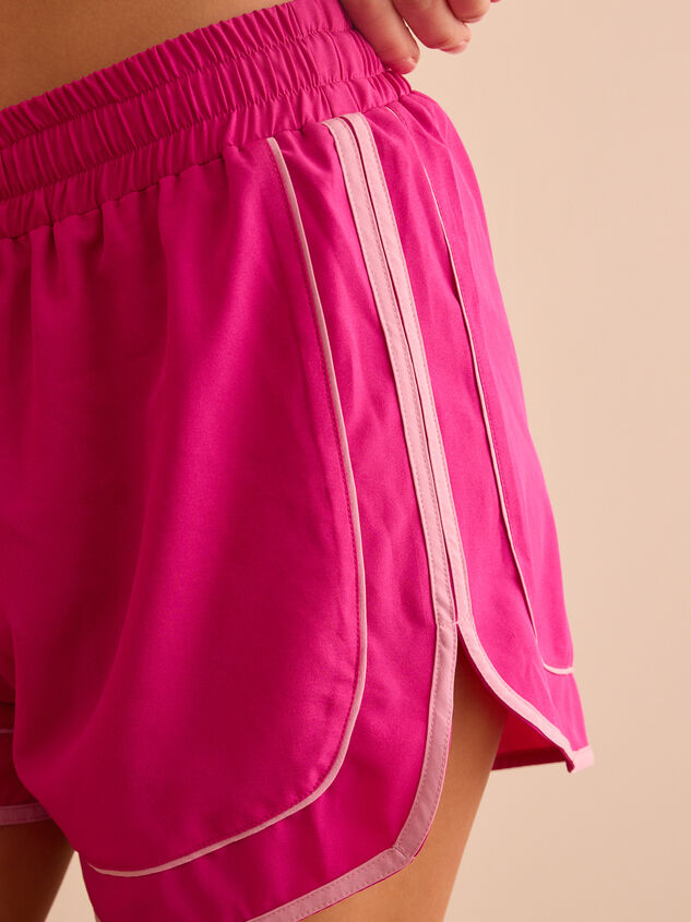 Pace Line Shorts Detail 4 - TULLABEE
