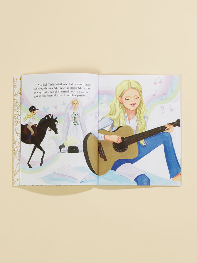 Taylor Swift Book Detail 2 - TULLABEE