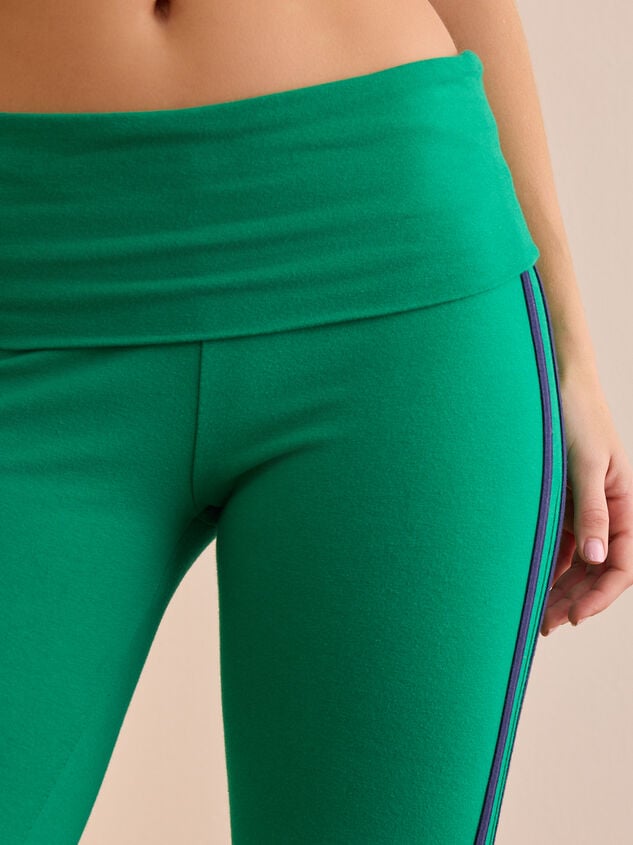 Rhythm Stripe Flare Leggings Detail 3 - TULLABEE