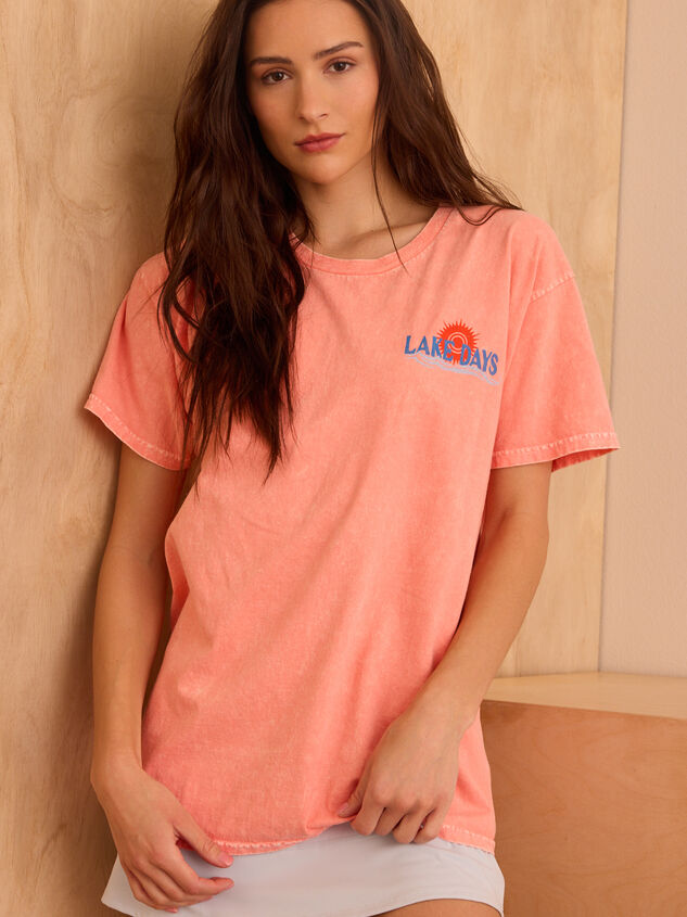 Lake Days Graphic Tee Detail 4 - TULLABEE