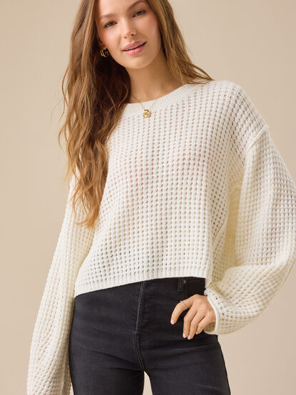 Makayla Waffle Cropped Sweater - TULLABEE