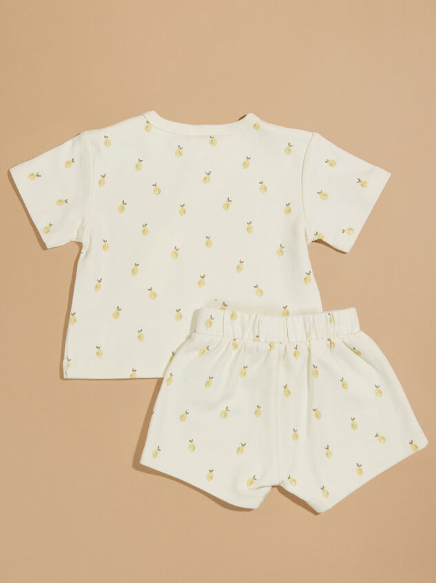 Lemon Tee and Shorts Set by Quincy Mae Detail 2 - TULLABEE