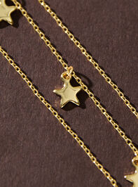 18K Gold Starlet Charm Necklace Detail 2 - TULLABEE