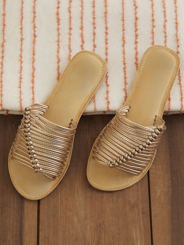 Baxter Sandals by Matisse Detail 2 - TULLABEE