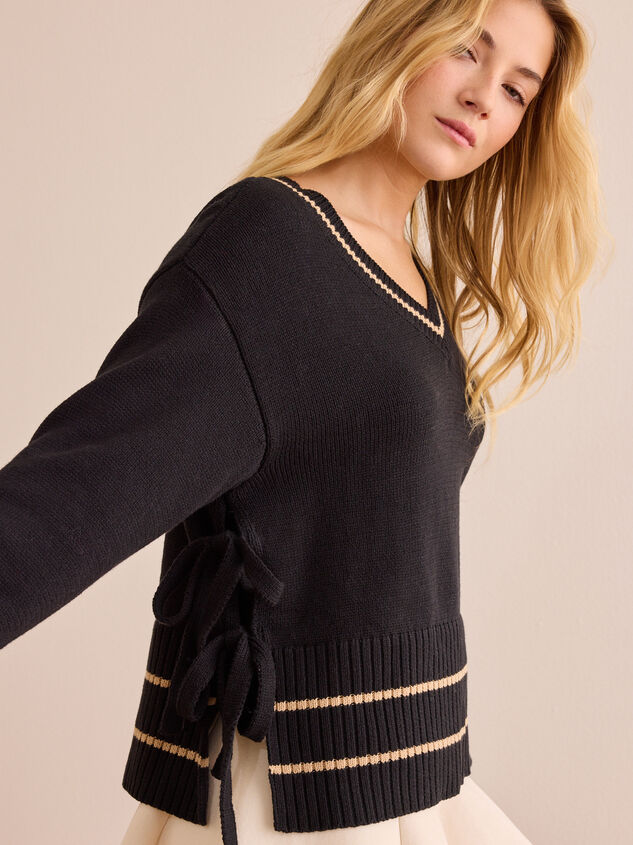 Varsity Side Tie Pullover Detail 3 - TULLABEE