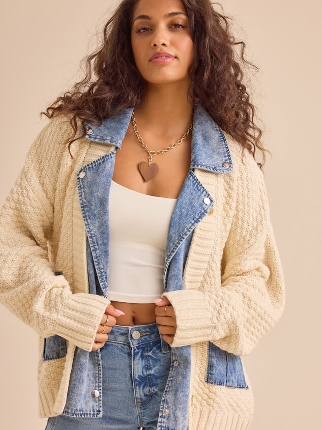 Hadley Cable Denim Mixed Cardigan Detail 3 - TULLABEE