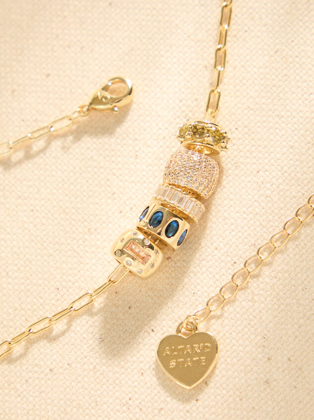 Rylee Rondelle Necklace Detail 2 - TULLABEE