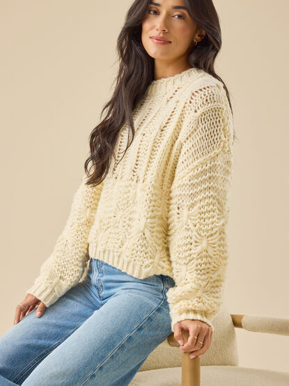 Valentina Chunky Pattern Sweater - TULLABEE