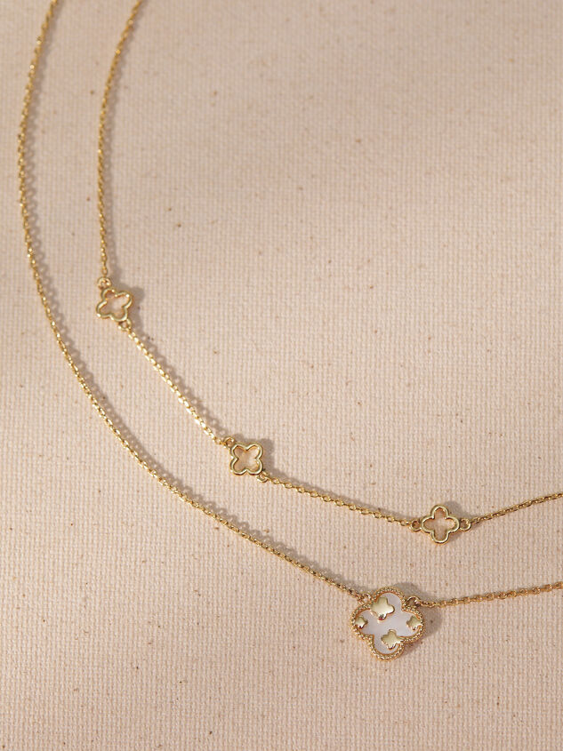 18K Gold Double Layer Clover Necklace Detail 2 - TULLABEE