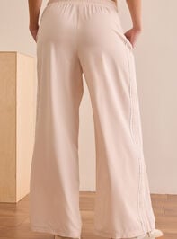 On The Run Detailed Pants Detail 6 - TULLABEE