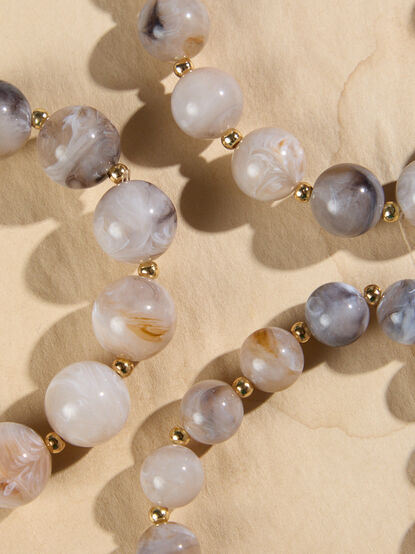Beaded Resin Stretch Bracelet Set - TULLABEE