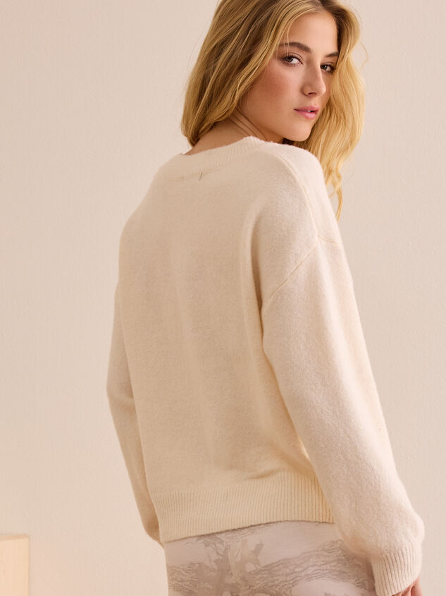 Cozy Stillness Pullover Detail 5 - TULLABEE