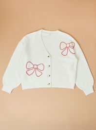 Bailey Bow Stitch Mama Cardigan Detail 2 - TULLABEE