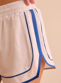 Pace Line Shorts Detail 2 - TULLABEE