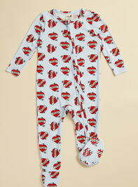 Mom Love Footie Detail 2 - TULLABEE