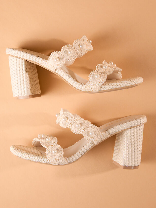 Helena Pearl Scallop Heel Detail 2 - TULLABEE